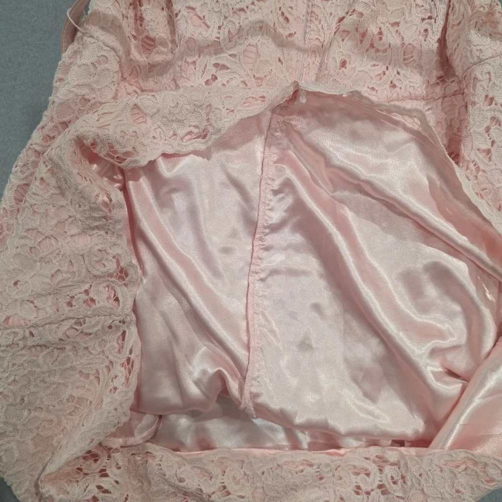 White House Black Market Pink Lace Dress Sleeveless Belted Sheath Wedding Guest - Picture 11 of 11